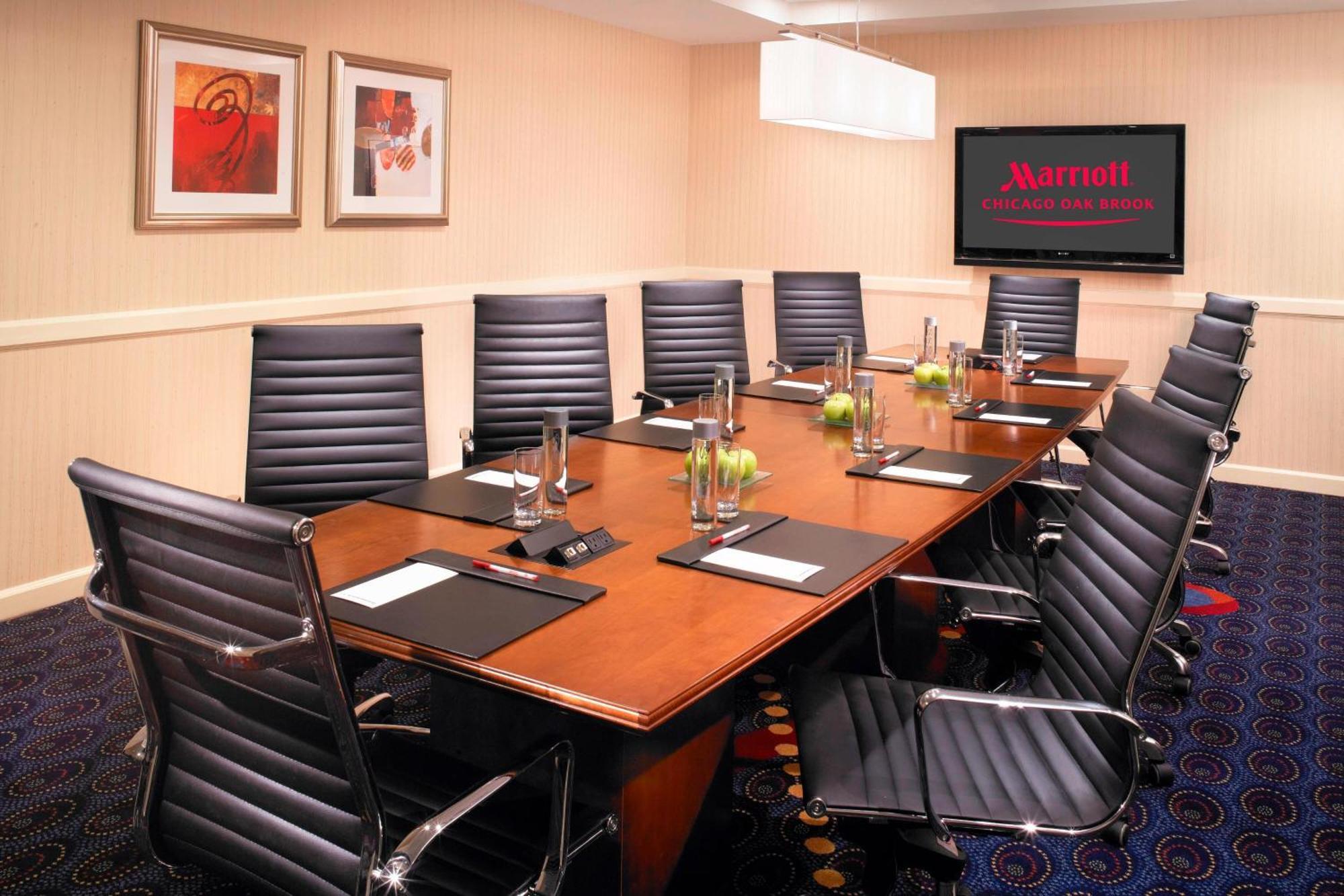 Chicago Marriott Oak Brook Hotel Exterior photo