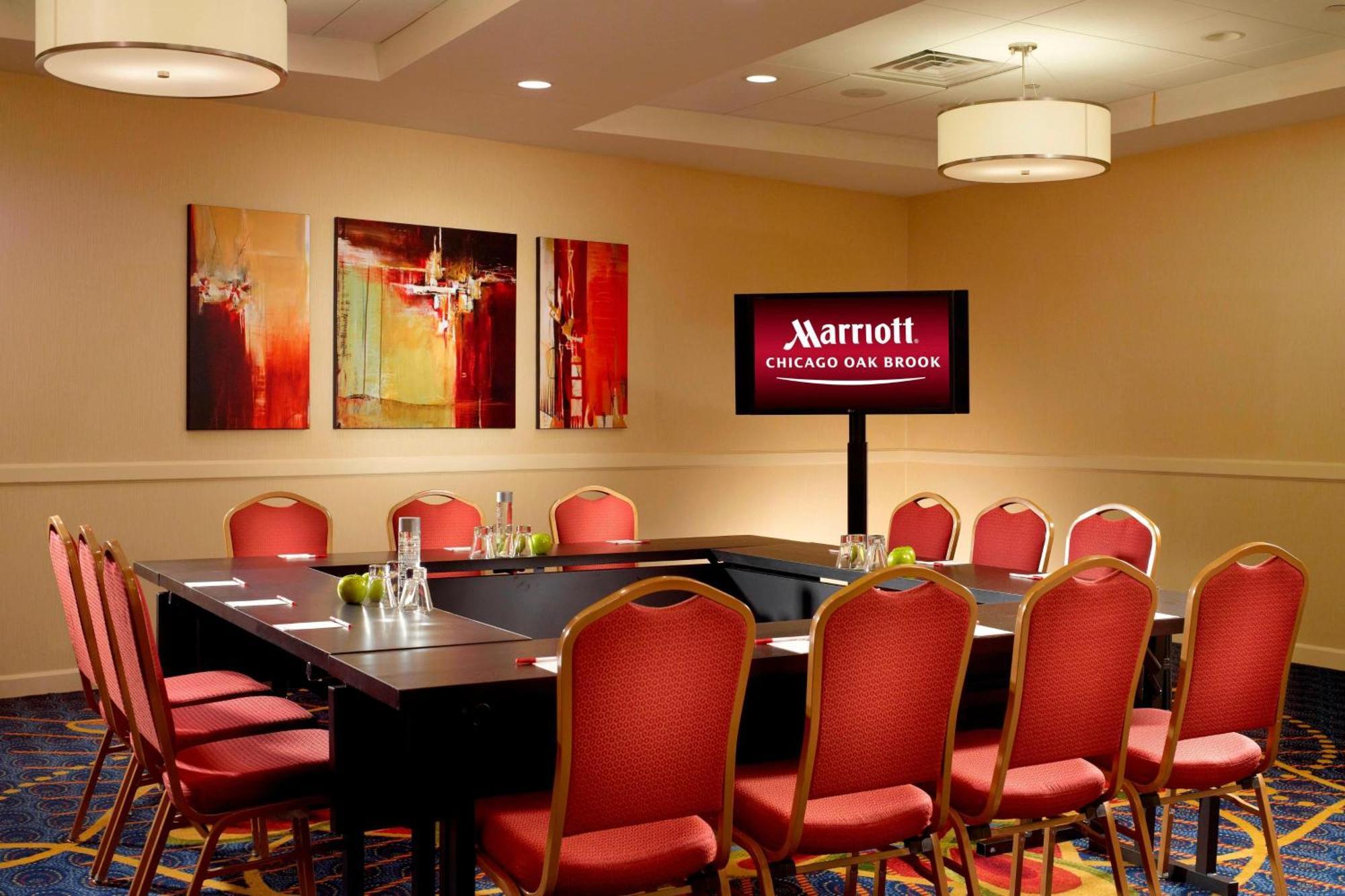 Chicago Marriott Oak Brook Hotel Exterior photo
