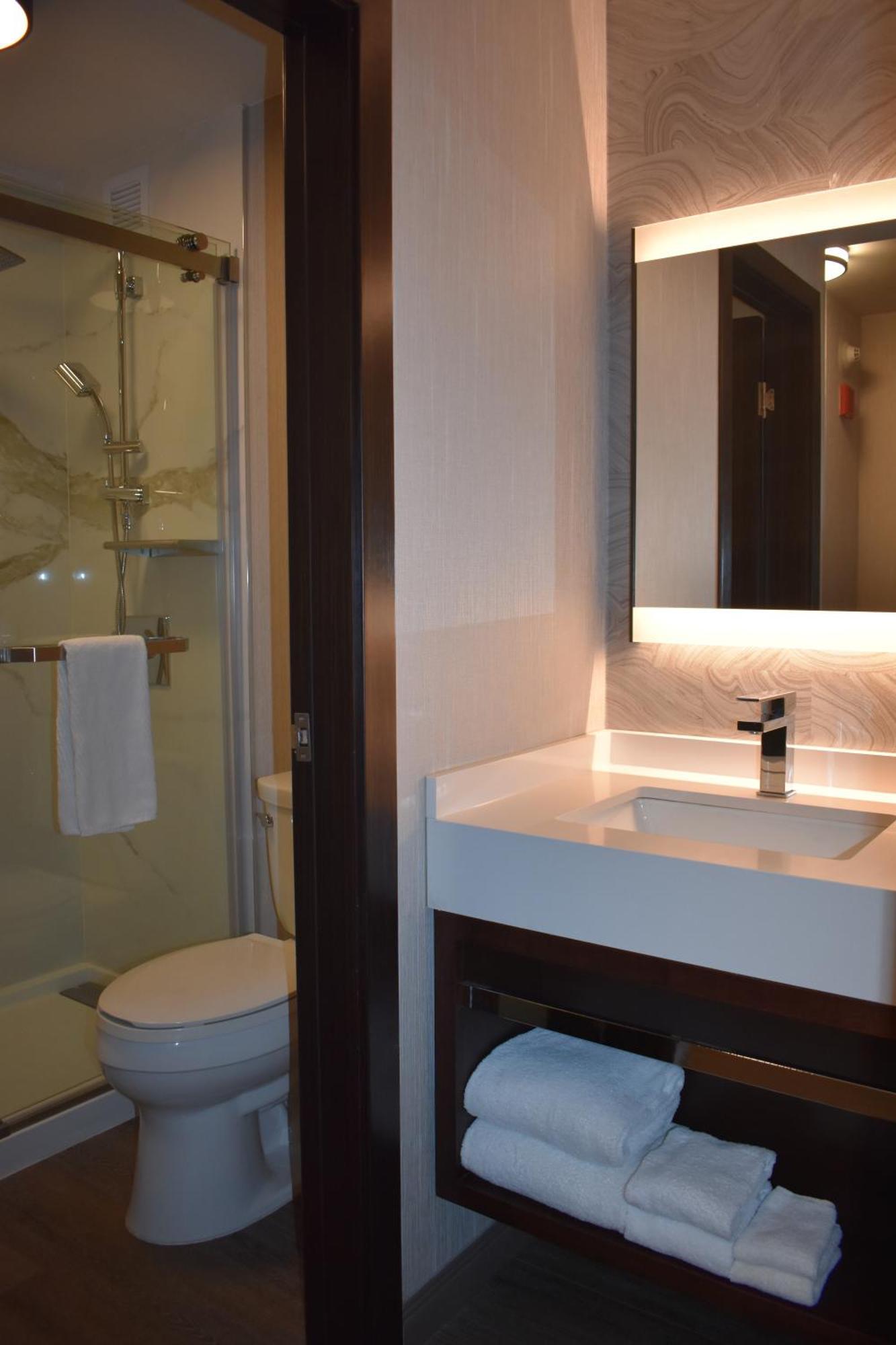 Chicago Marriott Oak Brook Hotel Exterior photo