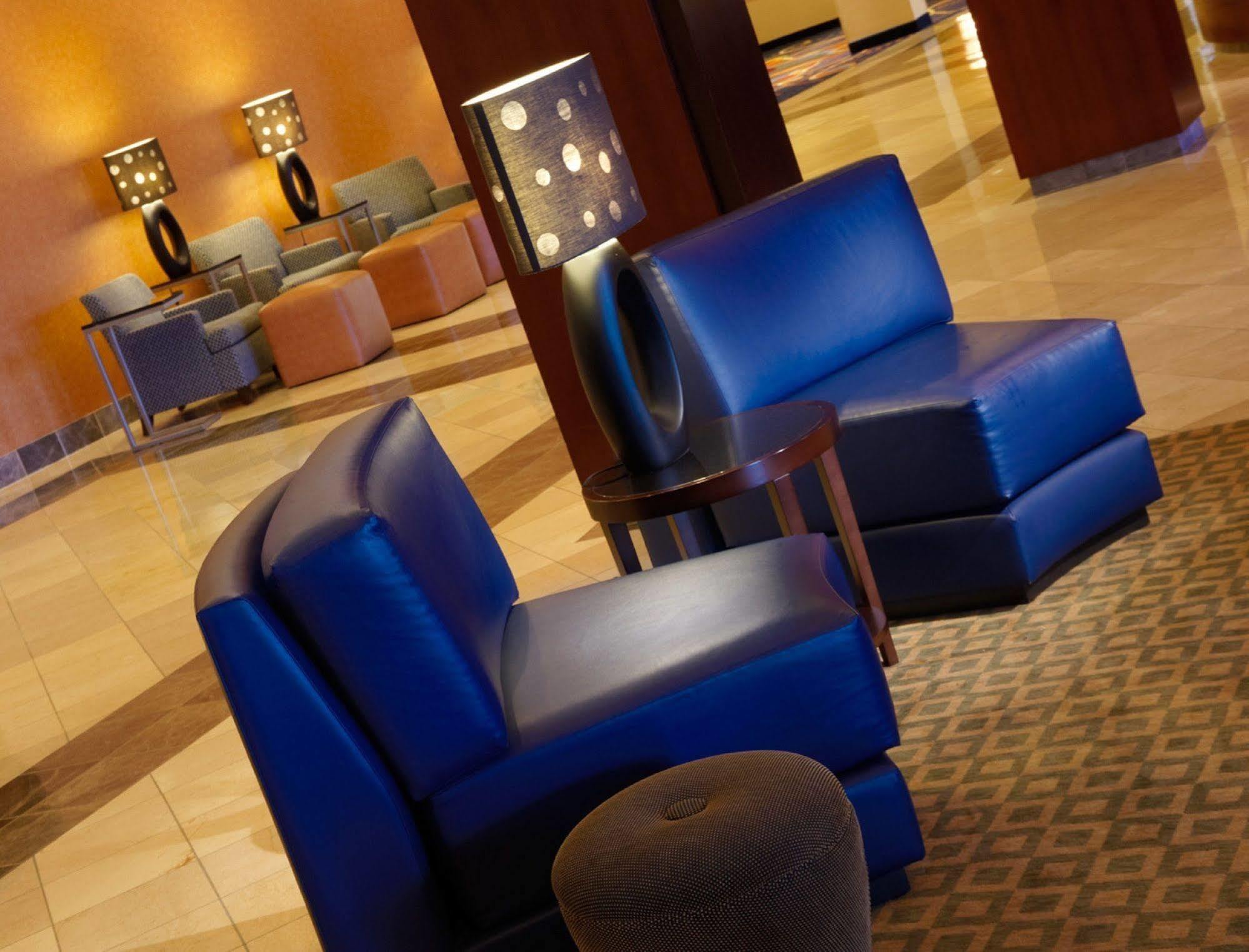 Chicago Marriott Oak Brook Hotel Exterior photo